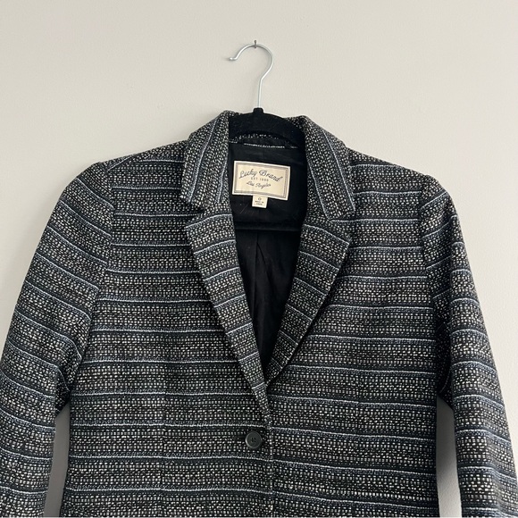 Lucky Brand Blazer - Picture 3 of 5